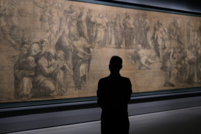 Caso concreto: organizzazione di un patrimonio familiare comprendente immobili, partecipazioni, investimenti e dipinti d’autore attraverso una Società Semplice patrimoniale.